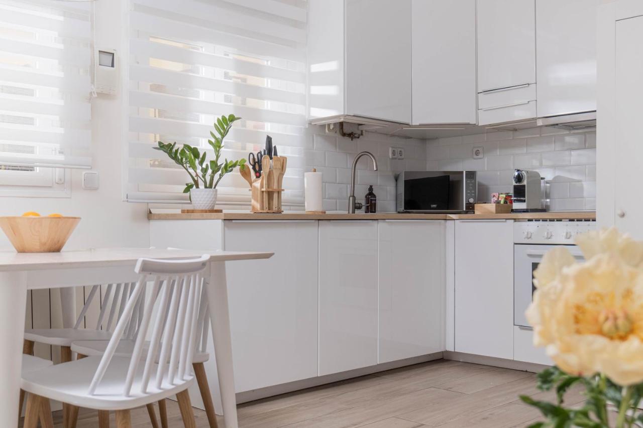Amazing Apartment In Huertas Madryt Zewnętrze zdjęcie